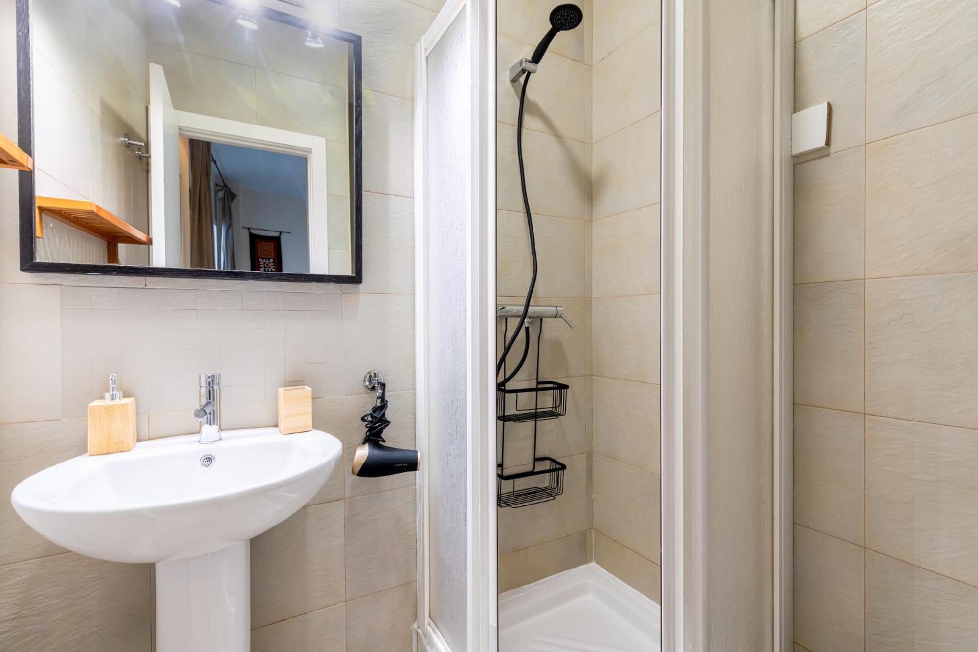 Don Fadrique Parlamento By Thegoodtourist Apartment Sevilla Bagian luar foto